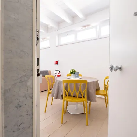 Casa Peonia By Monholiday Appartamento *